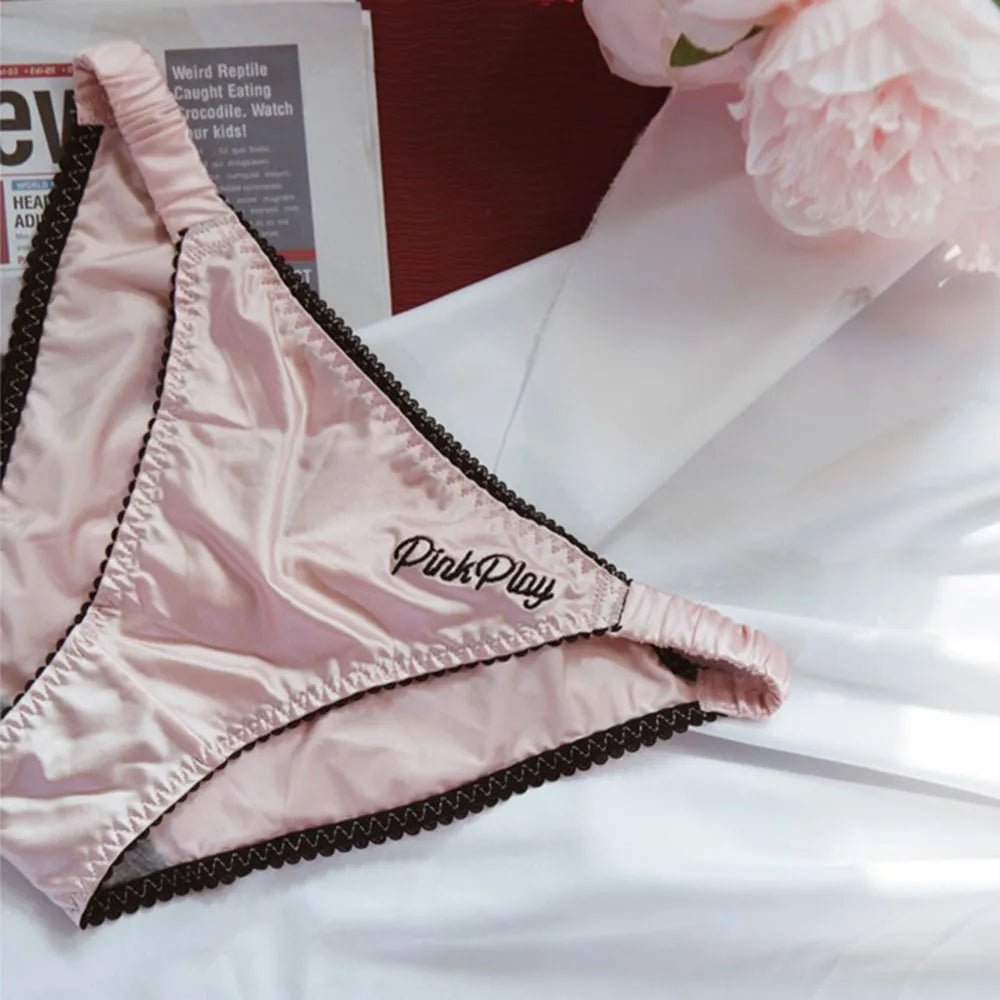 1Pc Women's Seamless Panties Ultra-thin Panties Fashion Sexy Girl low-Rise Ruffles Embroidery Smooth Fitness Panties