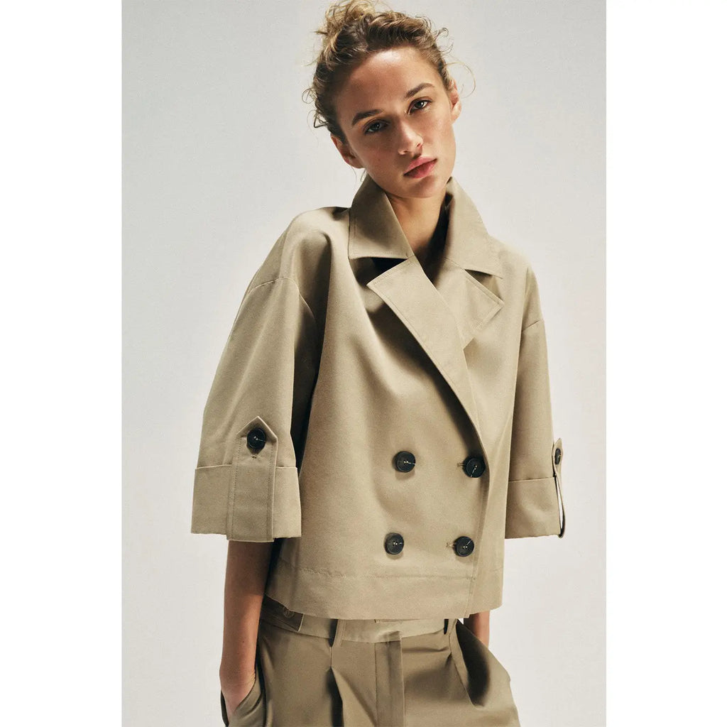 Spring Summer New Women's Simple Turn-down Collar Short Sleeve Double-breasted Short Length Windbreaker Jacket 3046229