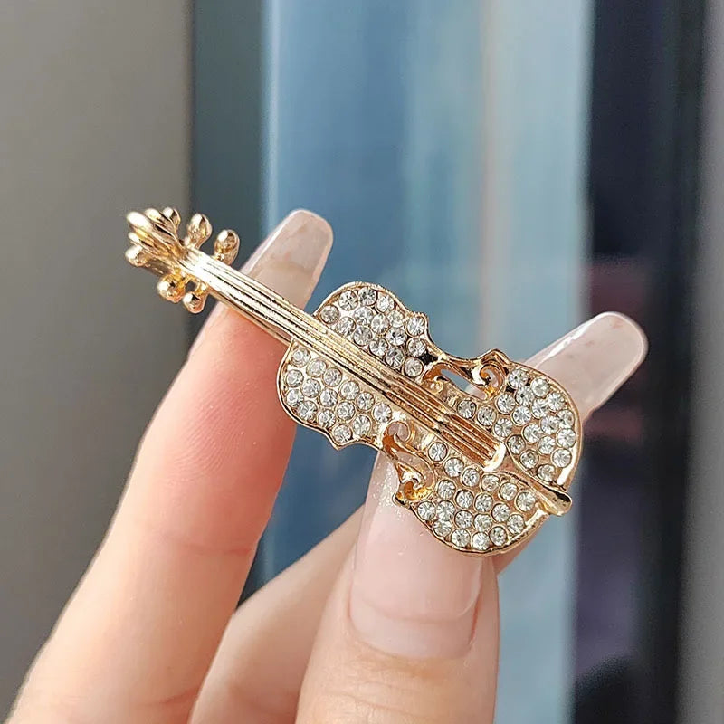 Butterfly White Shell Brooches For Women Charm Pearl Cold Color Pins Party Clothing Accessories Boho Summer Jewelry Gift
