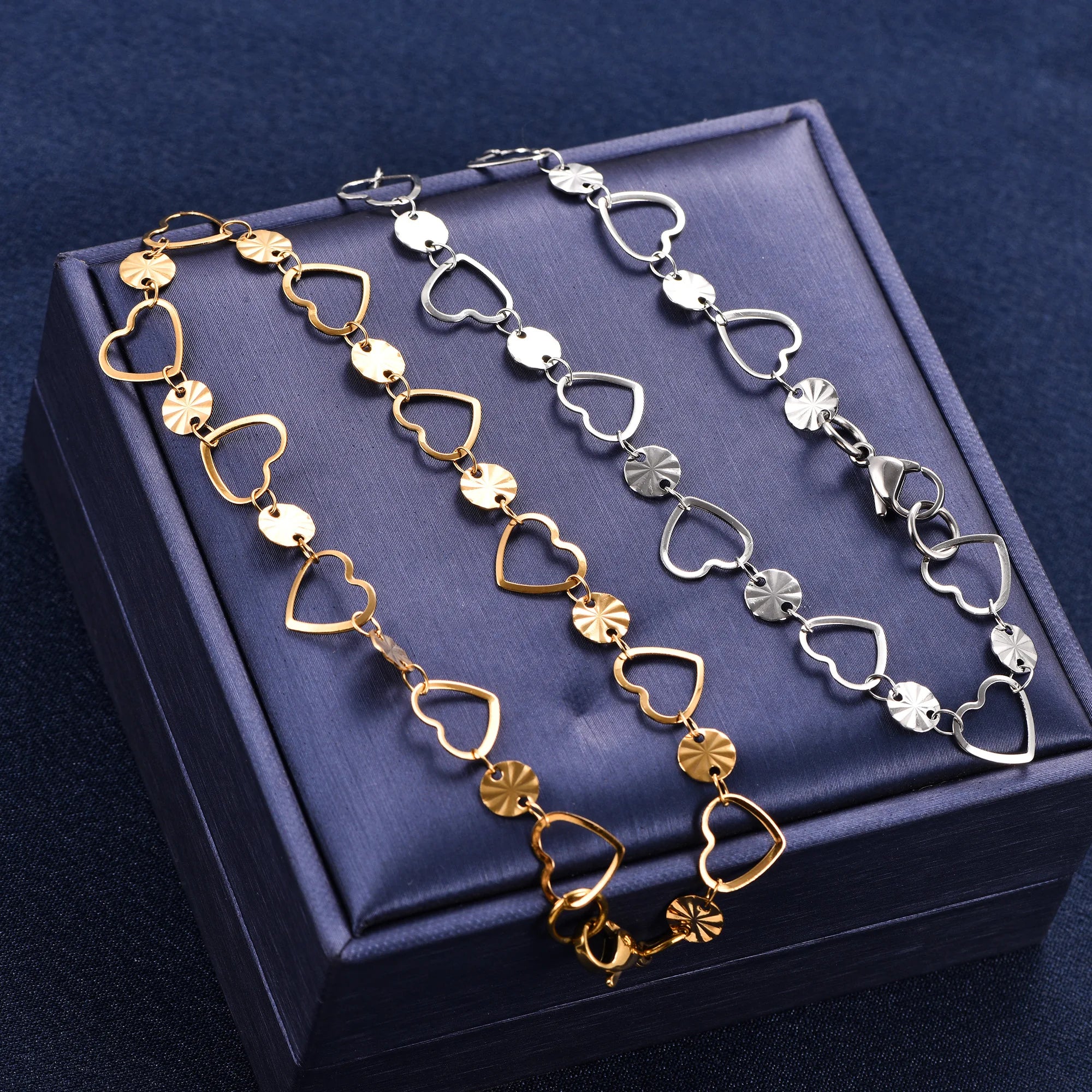 Cute Round Embossed Stainless Steel Heart Bracelet Link Hand Chain for Women Girl Wristband Bangle Anklets Metal Summer Jewelry