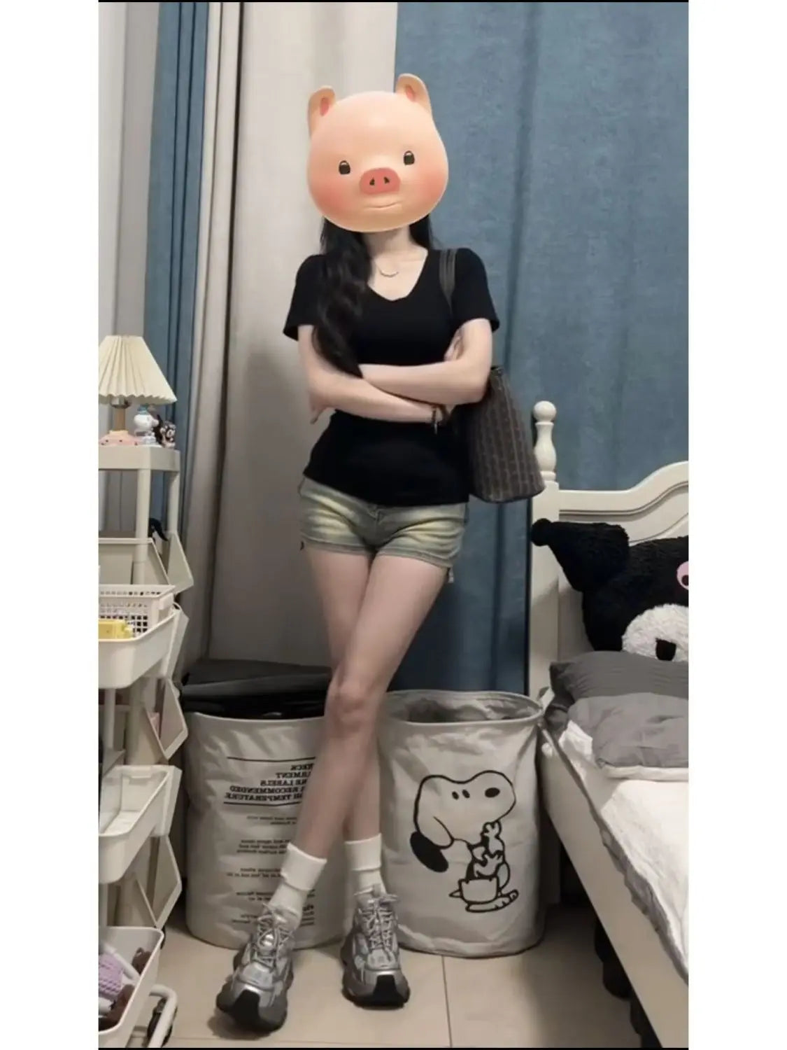 2026 Summer Korean Fashion T Shirt Women Black V-neck Short-Sleeved T-Shirt Slim-Fit Hottie Short  Crop Top Woman Y2K Tees Kpop