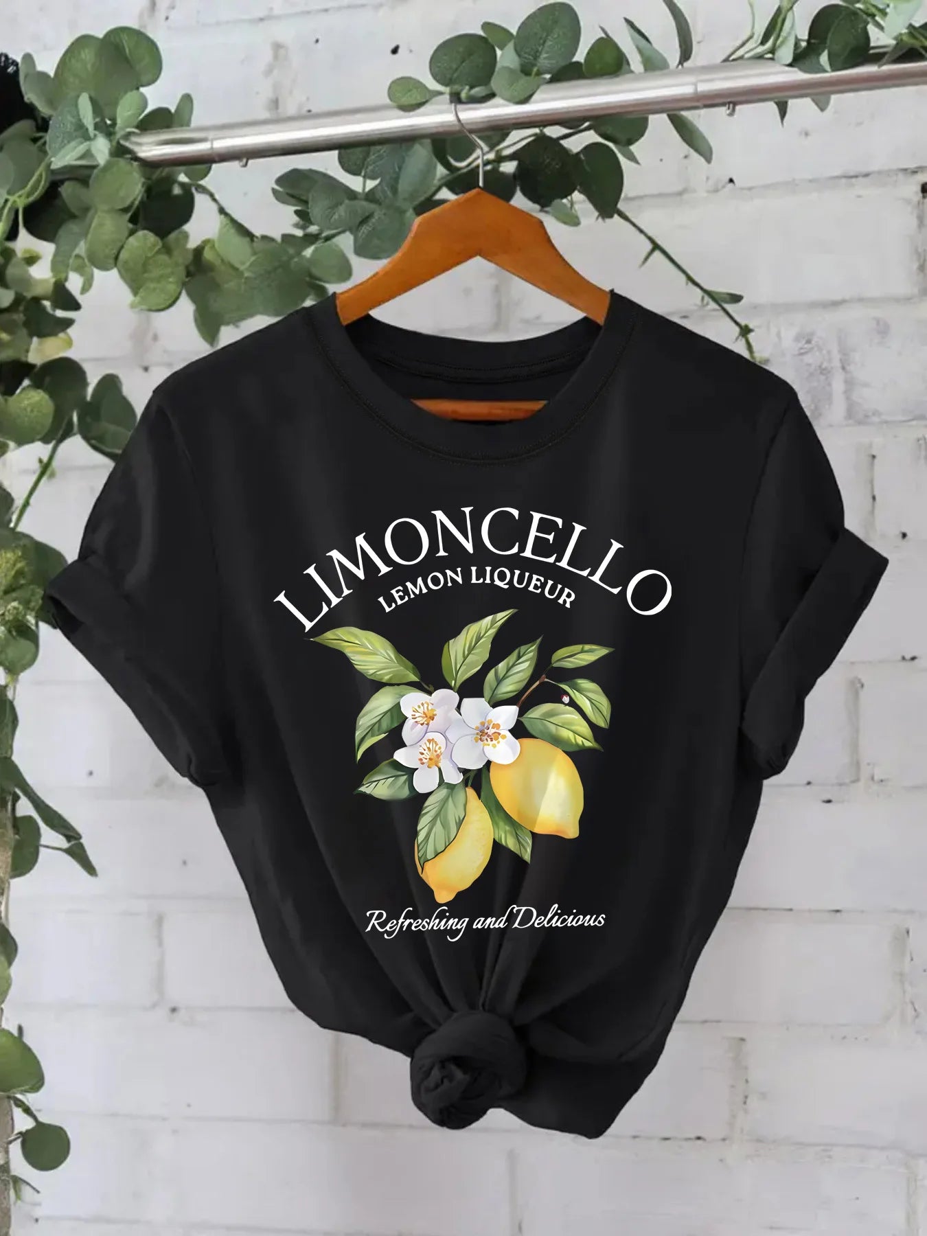 Europe and The United States Summer Short-sleeved Round Neck American Lemon Pattern Printed T-shirt Woman Graphic polyester
