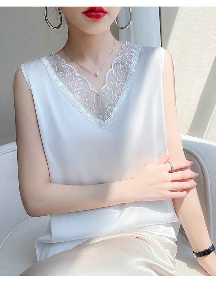 new woman clothing vest camis Tank top women's suit bottom lace lining 2024 summer new silk satin sleeveless top suspender vests