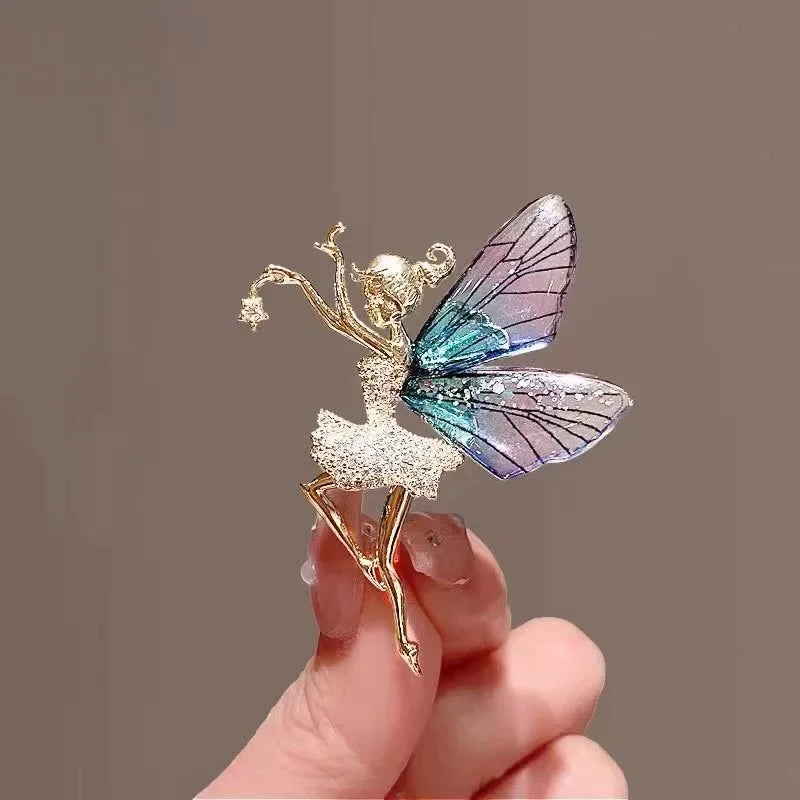 Butterfly White Shell Brooches For Women Charm Pearl Cold Color Pins Party Clothing Accessories Boho Summer Jewelry Gift
