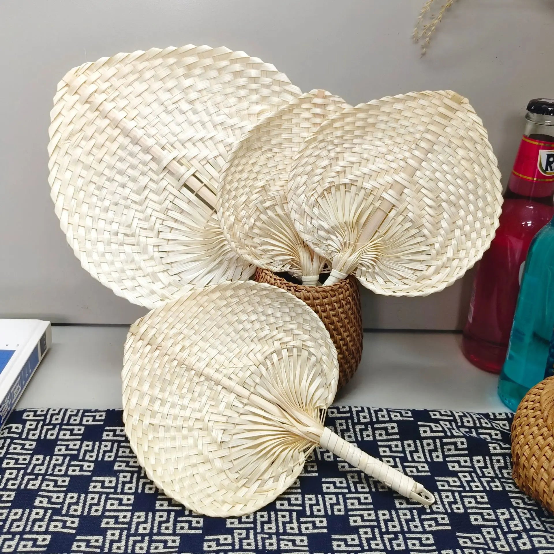 Éventail Bambou Tressé À La Main – Style Bohème | Plage, Mariage & Déco | 30x39cm