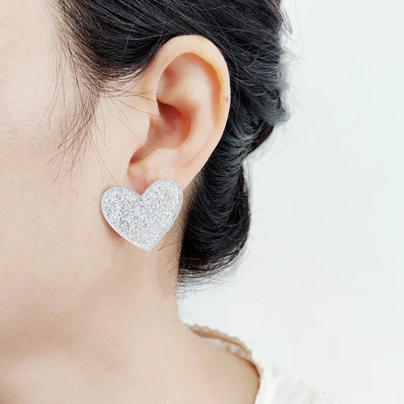 KUGUYS Cute Glitter Peach Heart Stud Earrings for Women Acrylic Fashion Summer Jewelry Accessories