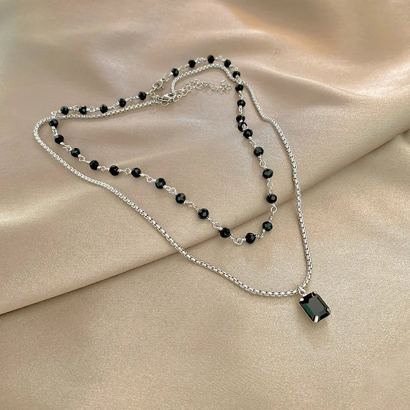 Collier Pendentif Croix Cristal Zircon & Franges – Bijou Chaîne Clavicule Y2K Femme