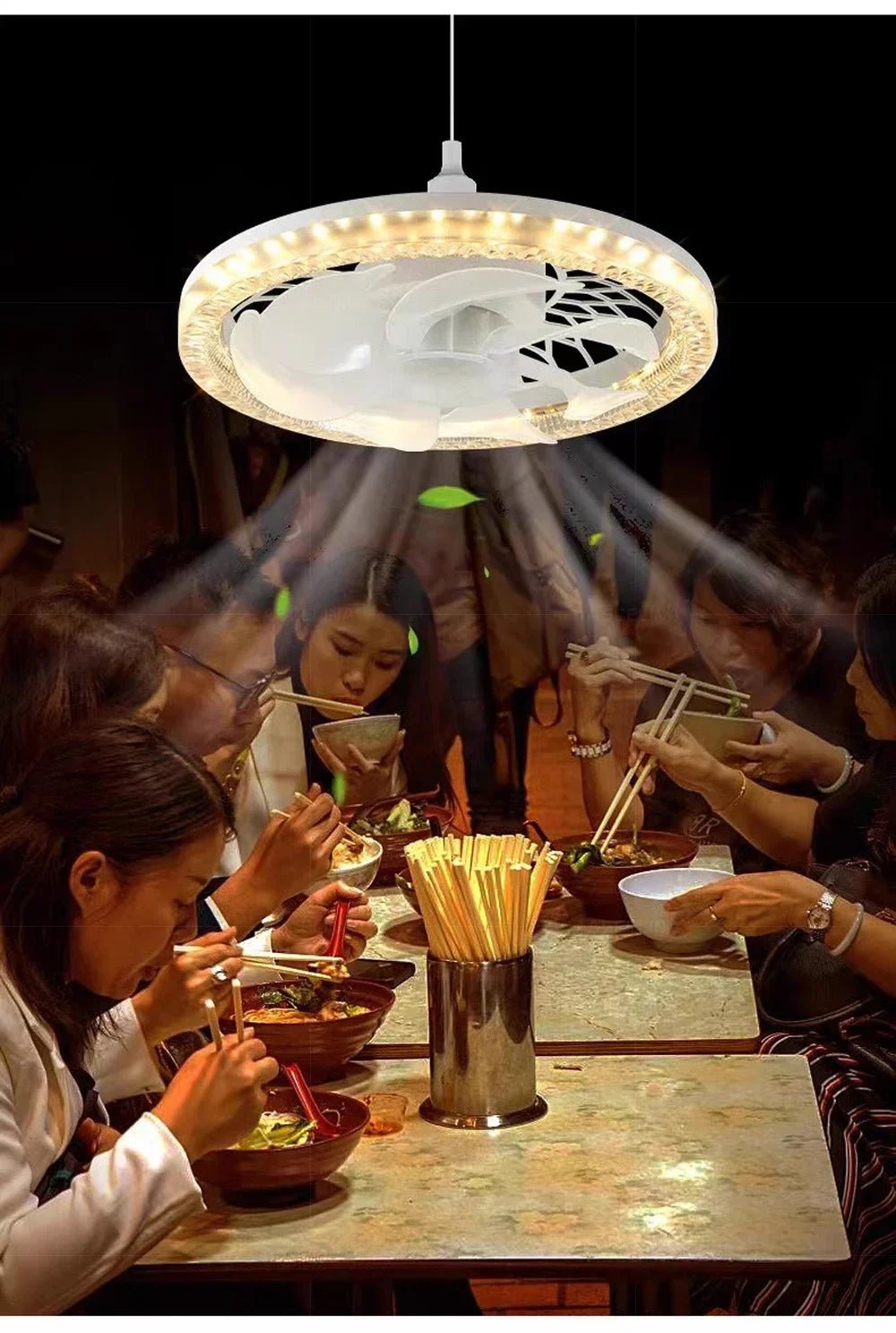 Ventilateur Plafonnier LED avec Télécommande E27 – 4 Vitesses, 360° | Cuisine & Maison