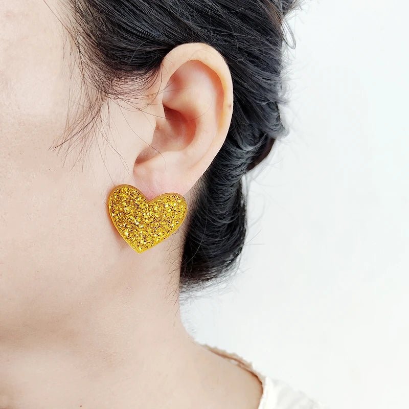 KUGUYS Cute Glitter Peach Heart Stud Earrings for Women Acrylic Fashion Summer Jewelry Accessories